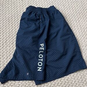 Peloton Men's Patterned Navy Shorts